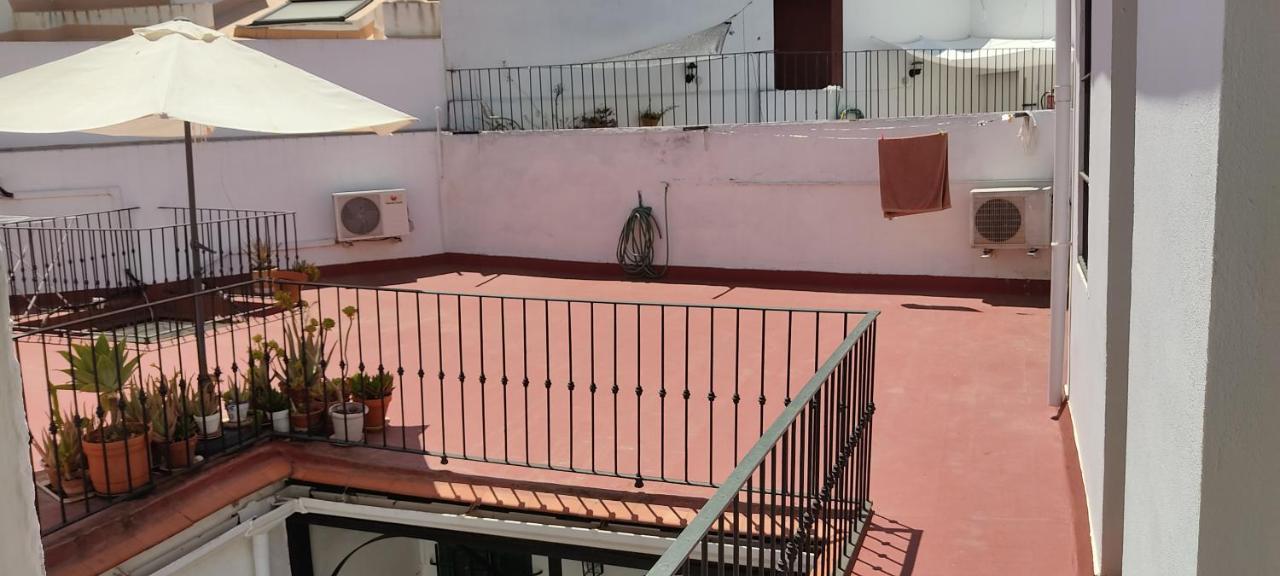 Apartamento Para 3 En Pleno Centro De Sevilla Buitenkant foto